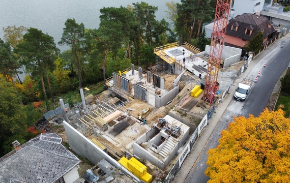Výstavba projektu Valmont ve Starých Splavech úspěšně pokračuje